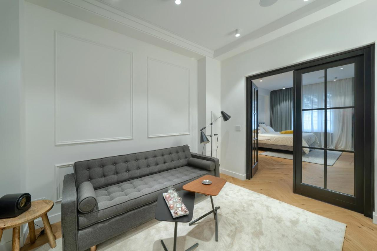 Elysium Residence ทิมิชัวรา ภายนอก รูปภาพ