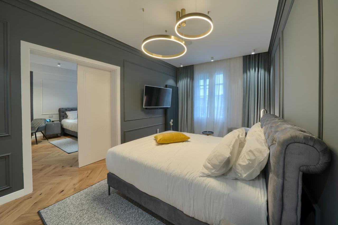Elysium Residence ทิมิชัวรา ภายนอก รูปภาพ